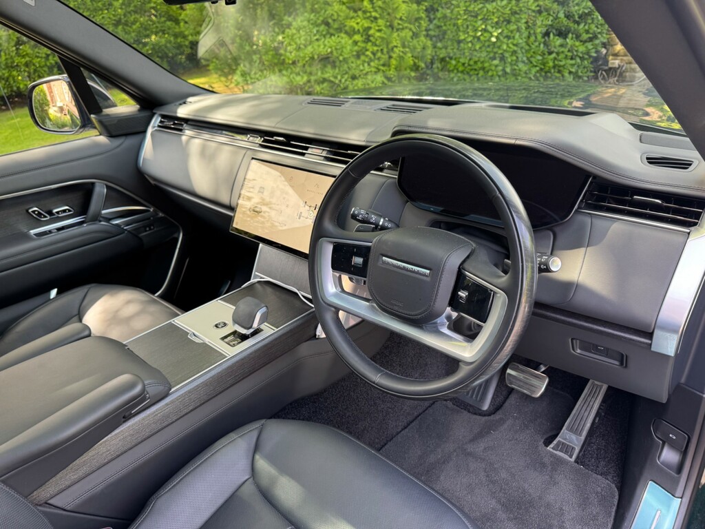 Land Rover Range Rover Estate HG25JUX Green #2