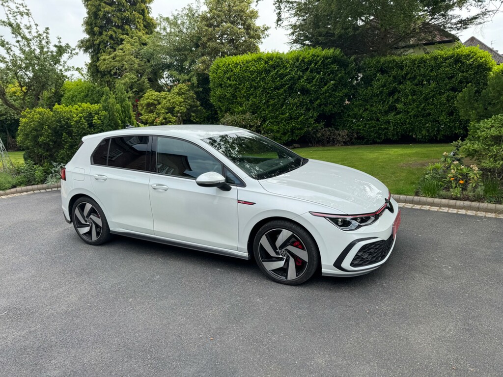 Volkswagen Golf Hatchback White