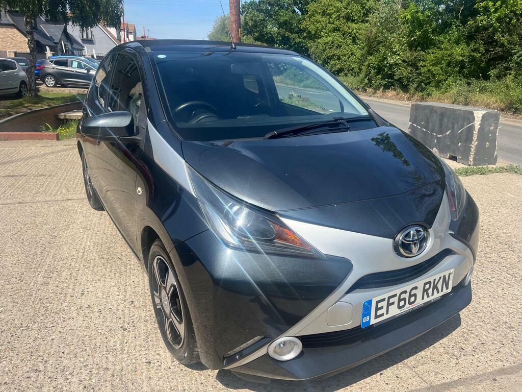 Toyota Aygo 1.0 Vvt-i X-clusiv 2 X-wave X-shift Euro 6 EF66RKN Grey #3