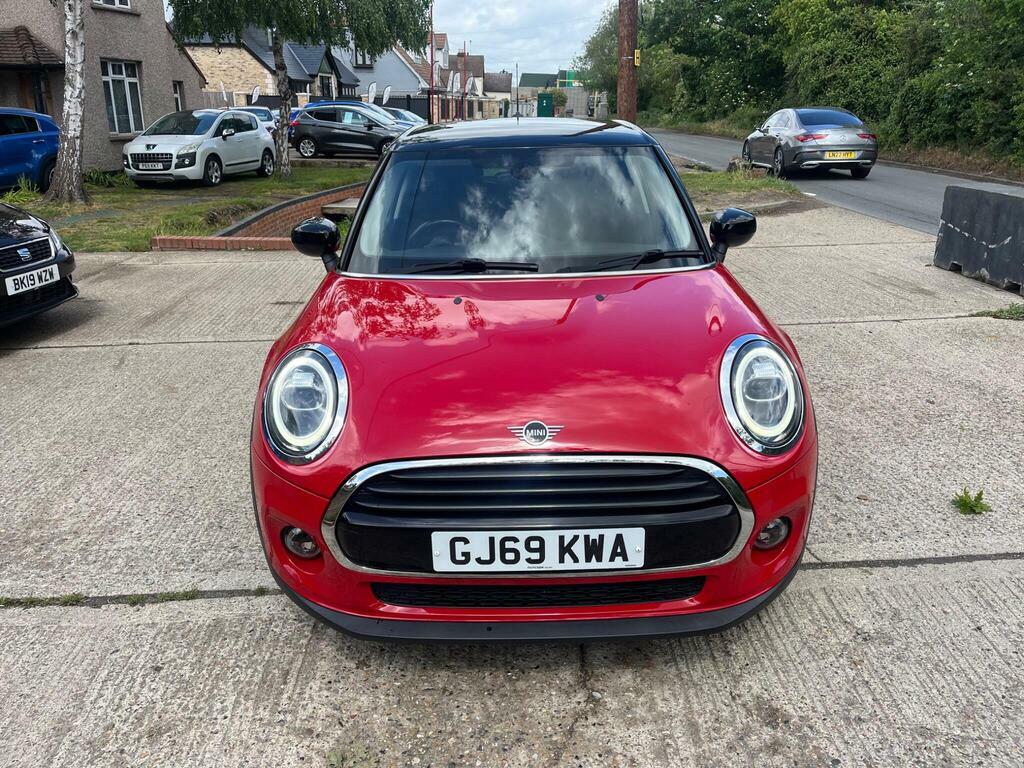 Mini Hatch 1.5 Cooper Classic Steptronic Euro 6 S S GJ69KWA Red #2