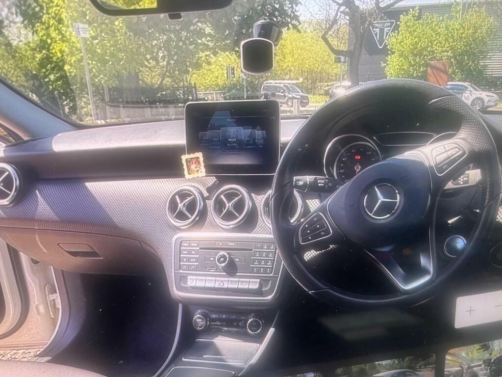 Mercedes-Benz A Class 1.6 A180 Sport Executive 7G-dct Euro 6 S S DK67PXX White #5