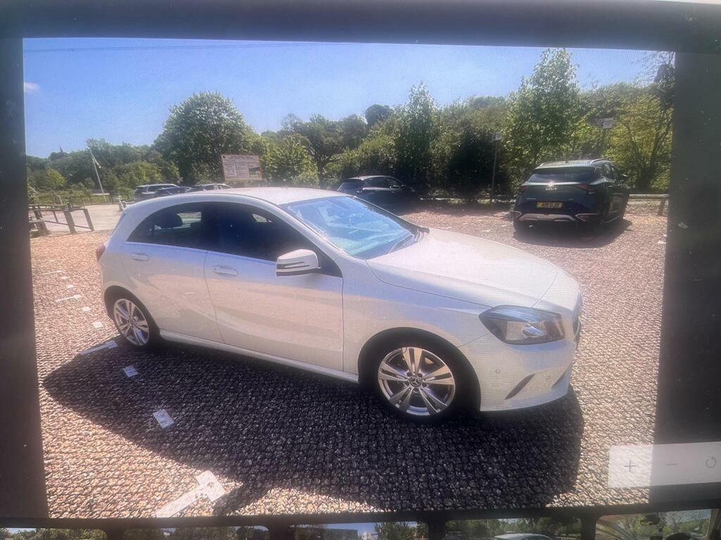 Mercedes-Benz A Class 1.6 A180 Sport Executive 7G-dct Euro 6 S S White