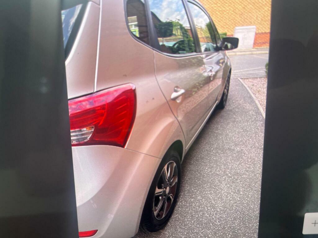 Hyundai Ix20 1.4 Blue Drive Se Euro 6 S S Silver #4