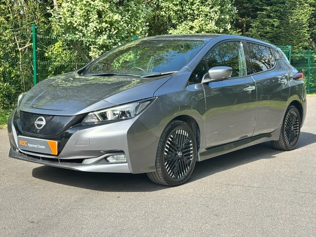 Nissan Leaf N-connecta Hatchback DS72LNF Grey #3