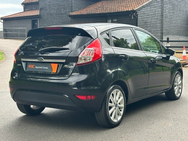 Ford Fiesta Ecoboost Titanium Hatchback EN65LKO Black #4