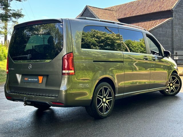 Mercedes-Benz V Class V250d Amg Line Mpv Grey #2