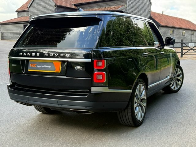 Land Rover Range Rover Sd V6 Suv YY69NUC Black #2