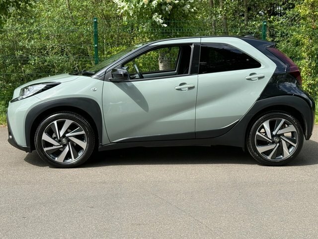 Toyota Aygo X Vvt-i Edge Hatchback EA75UDP Green #6
