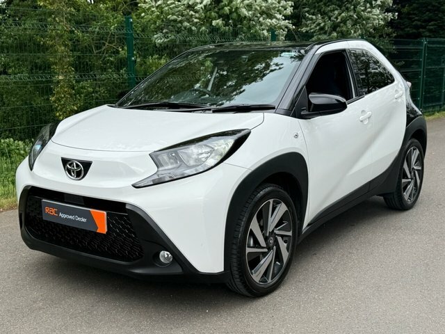 Toyota Aygo X Vvt-i Edge Hatchback EK75JXH White #5