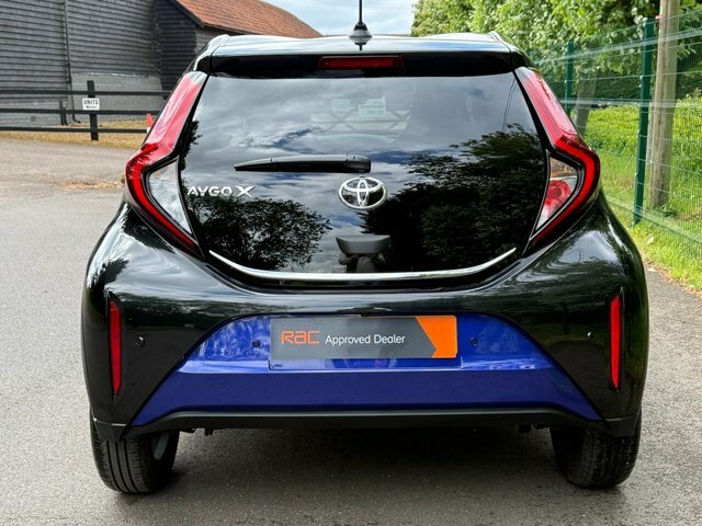 Toyota Aygo X Vvt-i Edge Hatchback EK25HLZ Blue #4