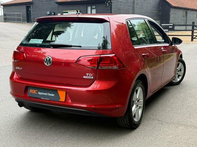 Volkswagen Golf Tdi Bluemotion Tech Match Red #2