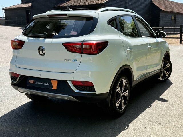 MG ZS Exclusive Suv LV20LHO White #5