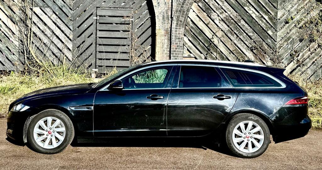 Jaguar XF 2.0D Prestige Sportbrake Awd Euro 6 Ss WA18SVD Black #5