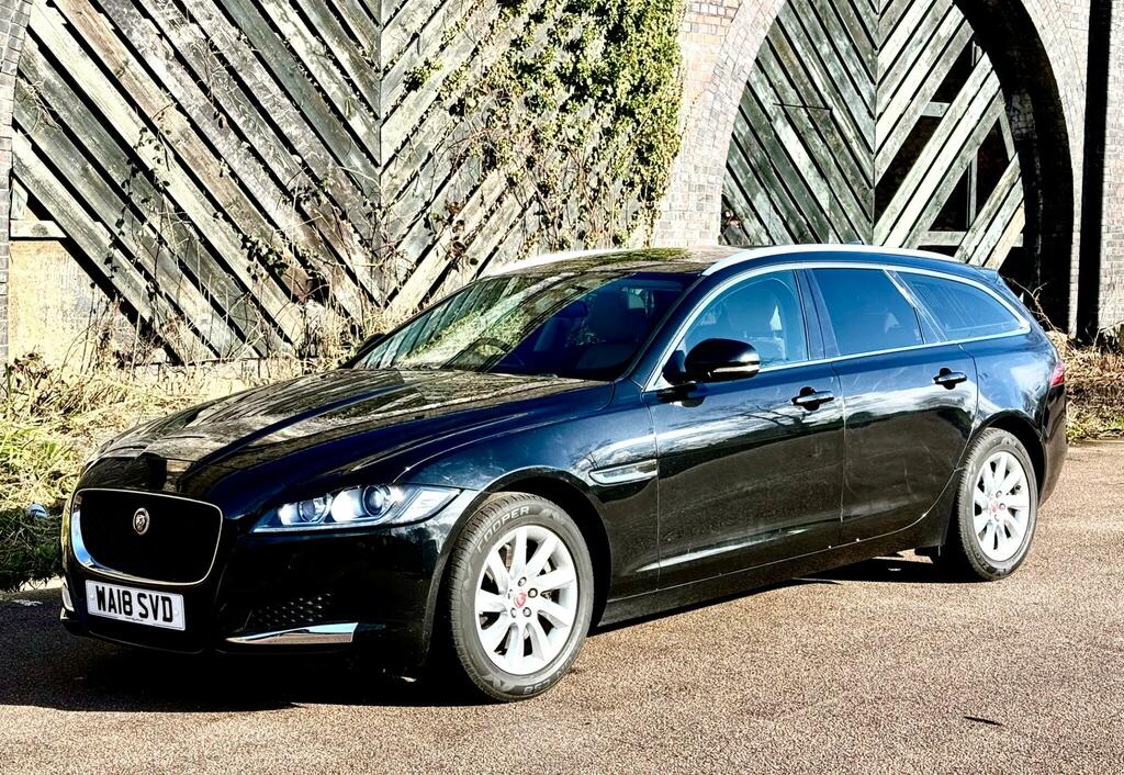 Jaguar XF 2.0D Prestige Sportbrake Awd Euro 6 Ss WA18SVD Black #4
