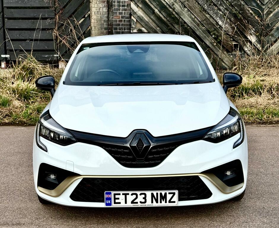 Renault Clio 1.6 E-tech E-tech Engineered Euro 6 Ss ET23NMZ White #3