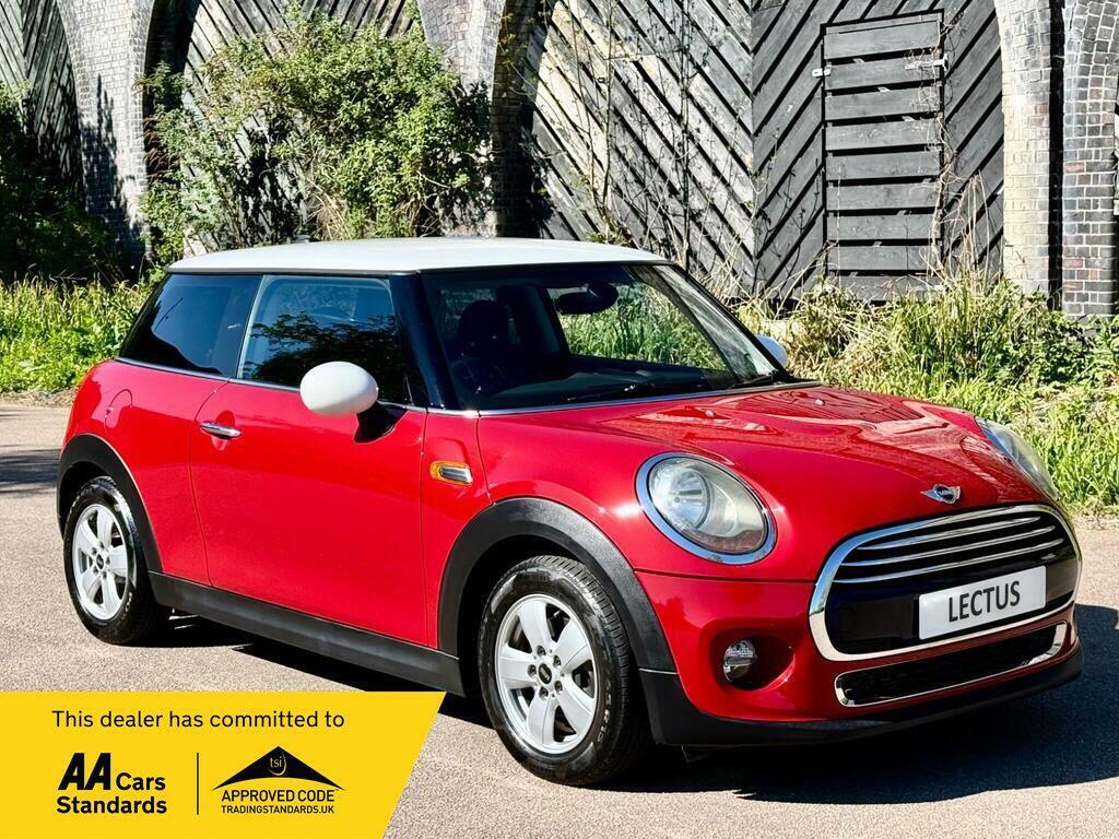 Mini Hatch 1.5 Cooper Ss Red
