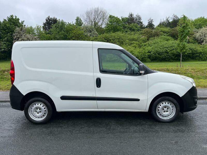 Vauxhall Combo 1.3 Cdti 2000 Ecoflex 16V Panel Van Man White