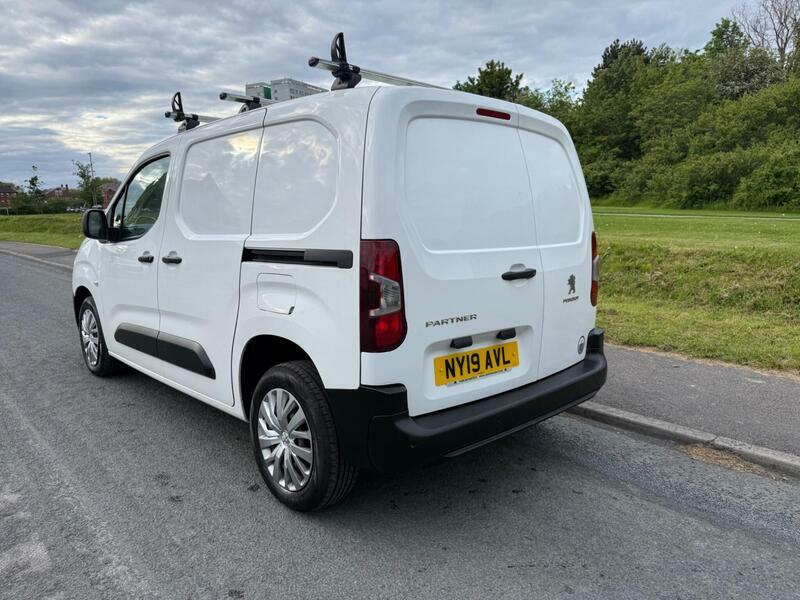 Peugeot Partner 1.6 Bluehdi 1000 Professional Standard Panel Van S NY19AVL White #3