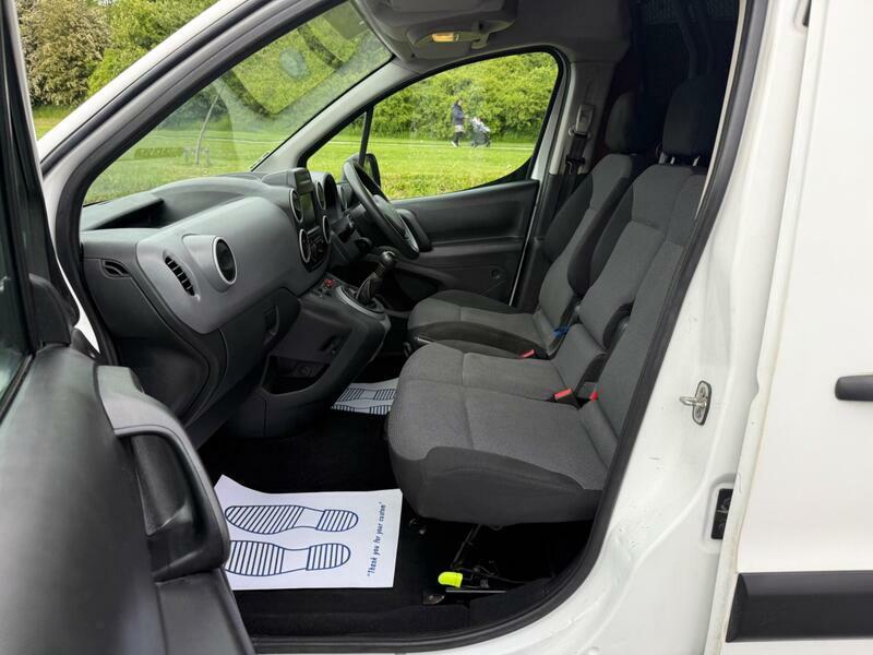 Peugeot Partner 1.6 Bluehdi 854 Professional L1 NU18CAX White #6