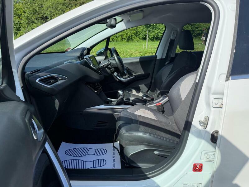 Peugeot 2008 1.6 E-hdi Allure Euro 5 Ss AK14KVU White #6