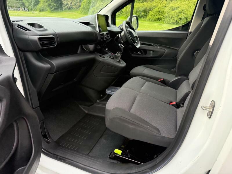 Peugeot Partner 1.5 Bluehdi 650 Professional Standard Panel Van Sw White #3