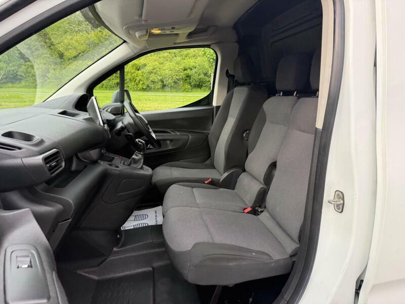 Peugeot Partner 1.5 Bluehdi 650 Professional Standard Panel Van Sw White #4