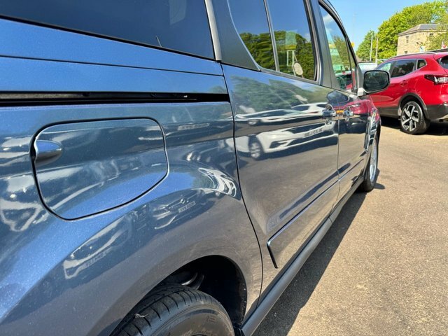 Ford Grand Tourneo Connect Mpv YF20YJW Blue #4