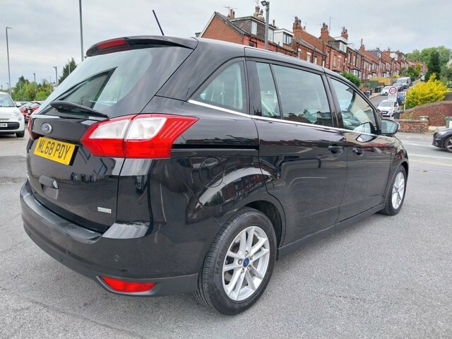 Ford Grand C-Max Grand C-max Zetec T Black #3