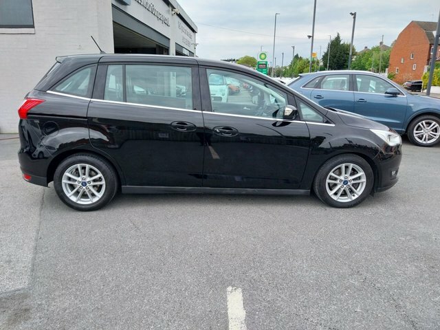 Ford Grand C-Max Grand C-max Zetec T Black #2