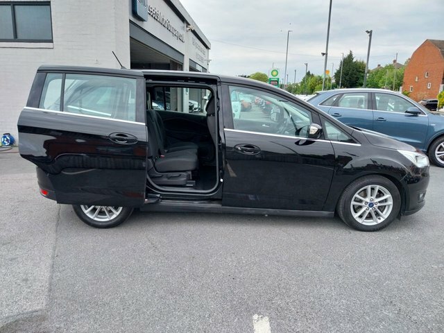 Ford Grand C-Max Grand C-max Zetec T Black #4