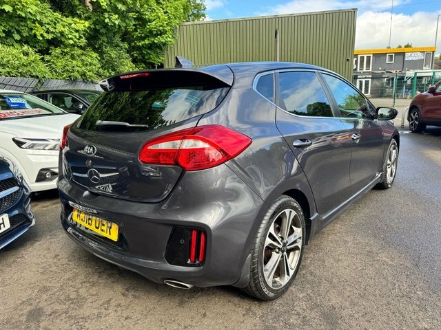 Kia Ceed Hatchback RJ18UER Silver #4
