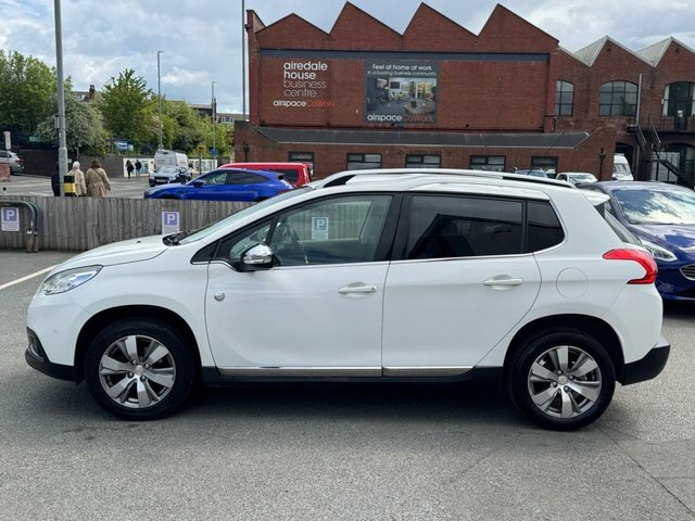 Peugeot 2008 Suv White #6