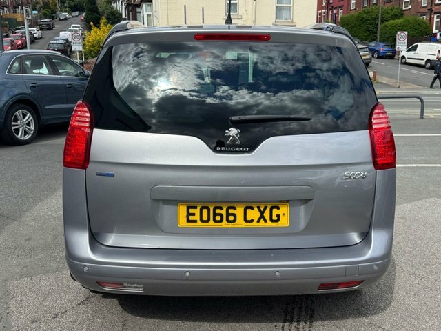 Peugeot 5008 Mpv EO66CXG Grey #4