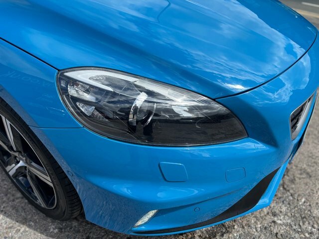Volvo V40 Hatchback FP65AOM Blue #5