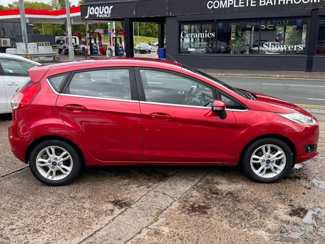 Ford Fiesta Hatchback KM66BVD Red #5