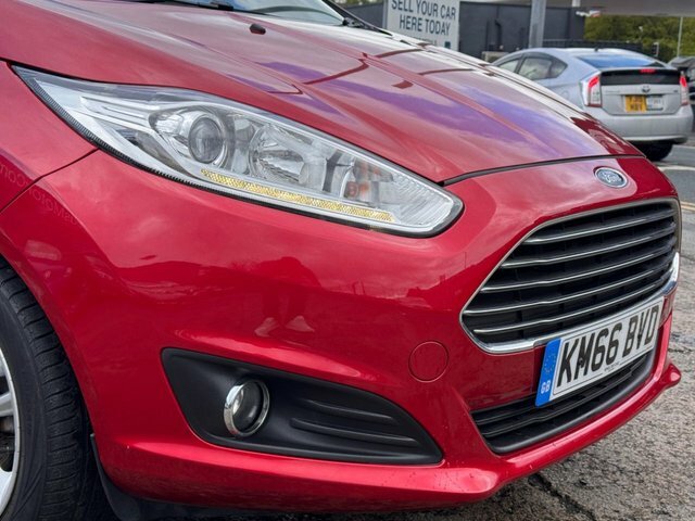 Ford Fiesta Hatchback KM66BVD Red #4