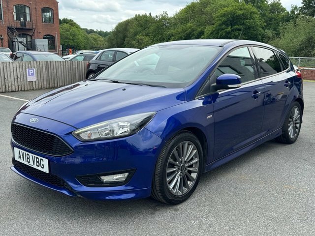 Ford Focus Hatchback AV18VBG Blue #6
