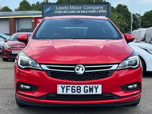 Vauxhall Astra Hatchback YF68GWY Red #6