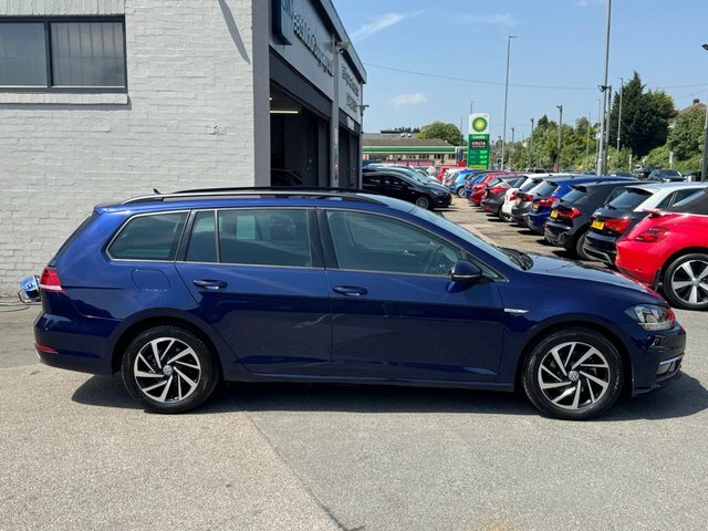 Volkswagen Golf Estate VN19YFY Blue #2
