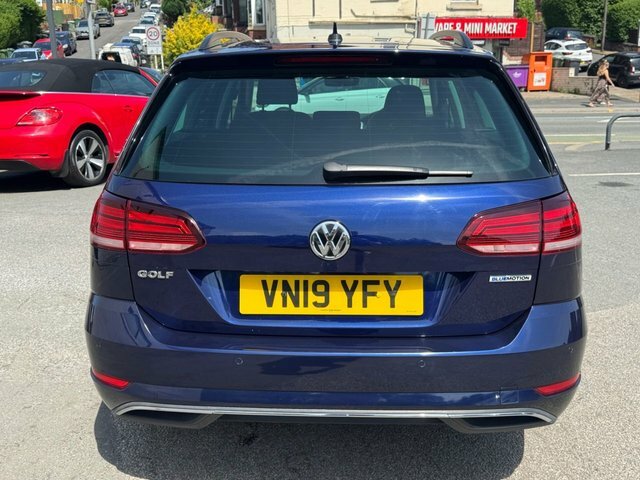 Volkswagen Golf Estate VN19YFY Blue #4