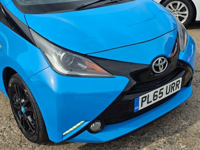 Toyota Aygo Hatchback PL65URR Blue #4