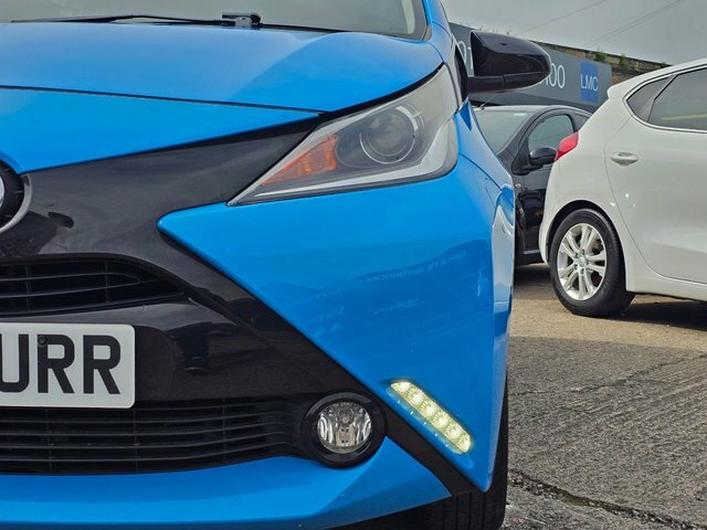Toyota Aygo Hatchback PL65URR Blue #6