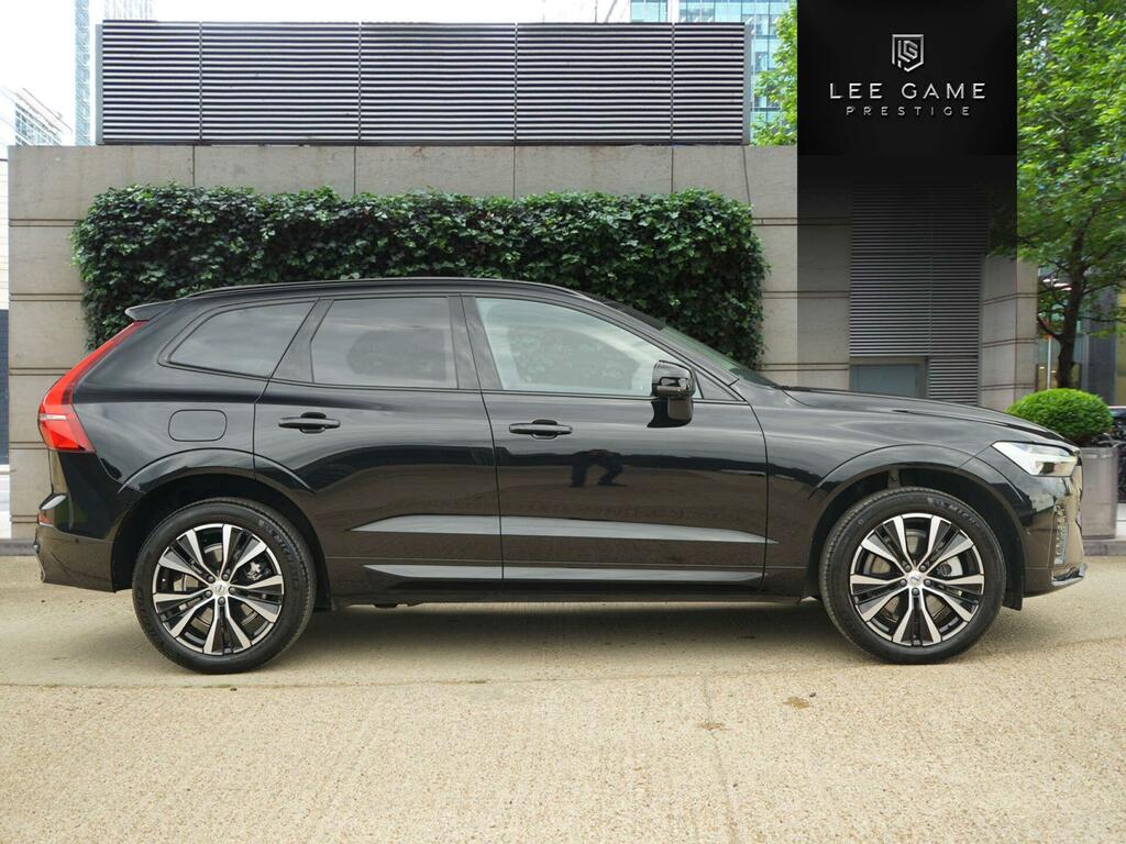 Volvo XC60 2.0 B5 Mhev Ultimate Awd Euro 6 Ss  Black #4