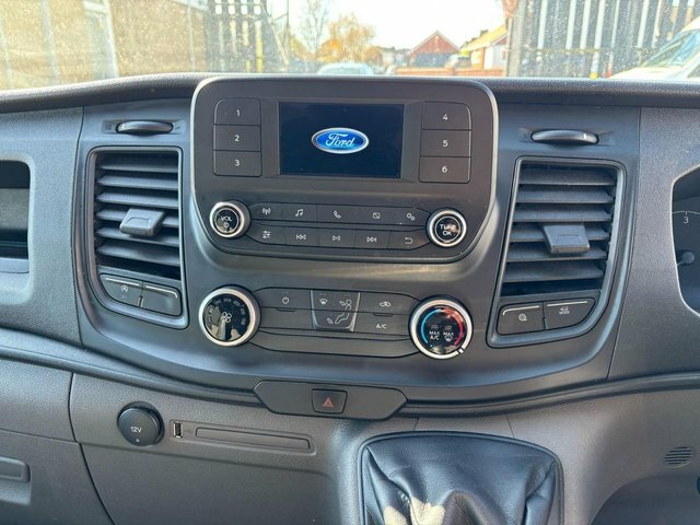 Ford Transit Custom 2.0 Tdci T350 Leader White