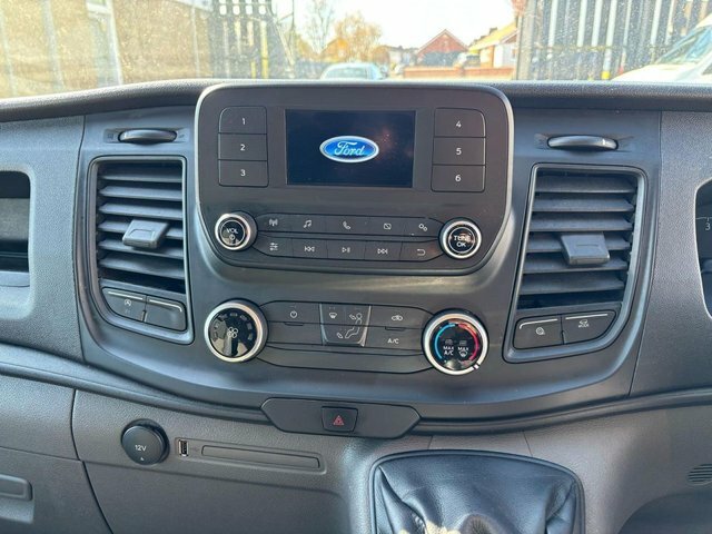 Ford Transit Custom 2.0 Tdci T350 Leader DL73BLZ White #4