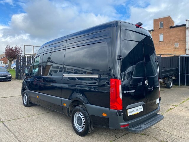 Mercedes-Benz Sprinter 2.0 315 Cdi L2 KM24XNP Black #5