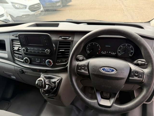 Ford Transit Custom 2.0 Tdci T300 Leader BJ71YRF White #2