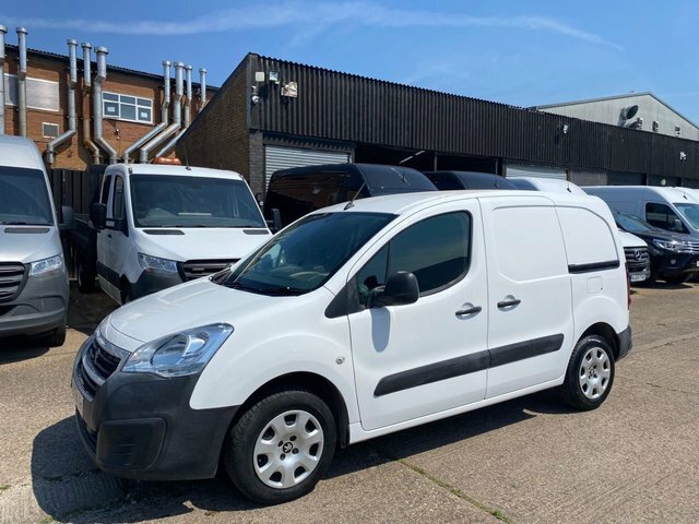 Peugeot Partner 1.6 Blue Hdi Professional NV68AOJ White #3