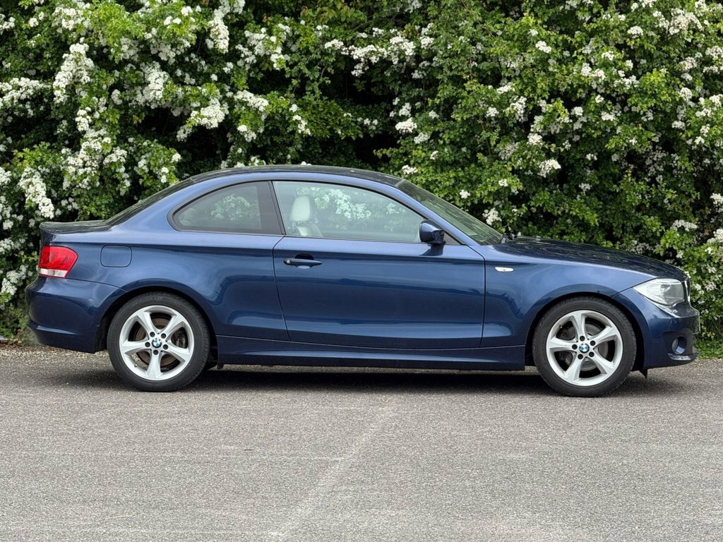BMW 1 Series 2L Se Blue #3