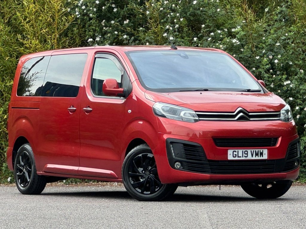 Citroen SpaceTourer 2L Flair M GL19VMW Orange